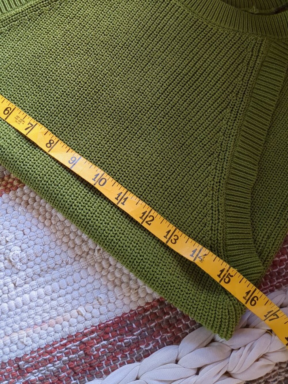 Lime Green Knit Sleeveless Top - Picture 4 of 7